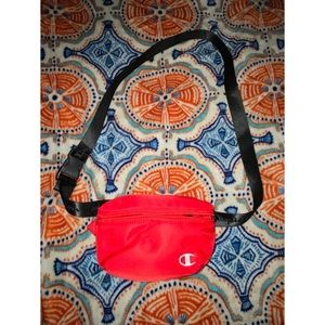 ❤️ Champion Fanny Pack